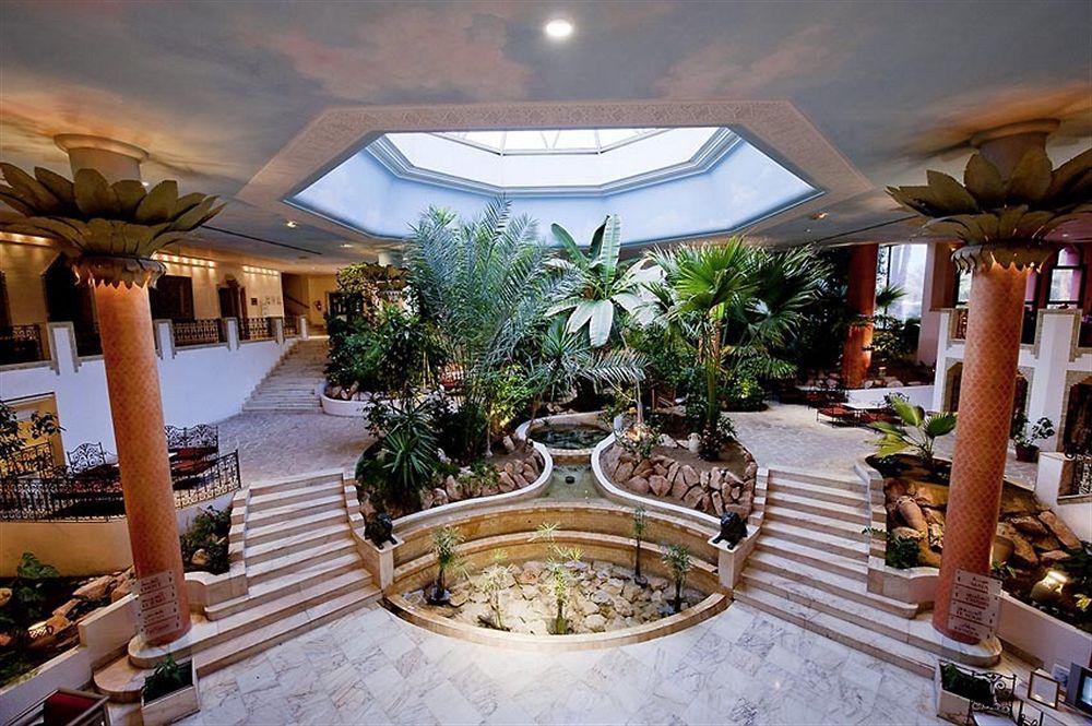 Palm Palace Hotel 5*